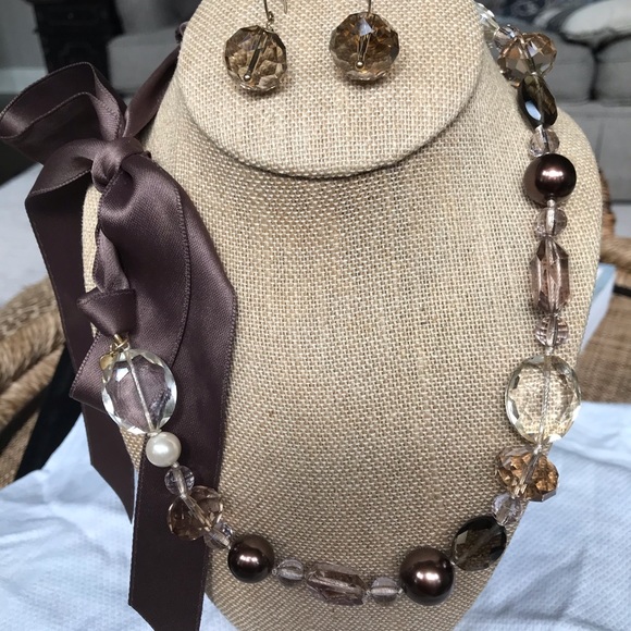 Stella & Dot Chloe Necklace and Earrings - Picture 3 of 4